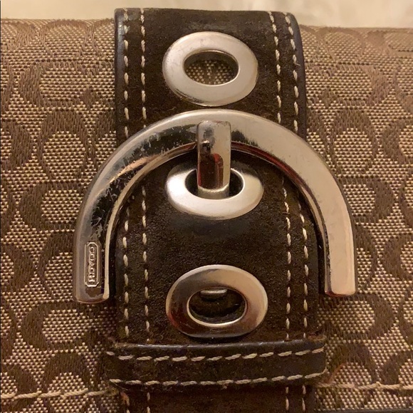 Coach Wallet - Picture 7 of 7